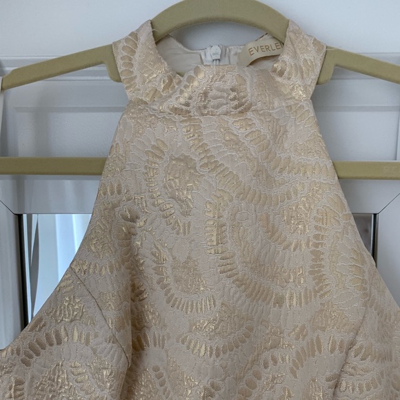 Gold halter dress - Picture 2 of 2